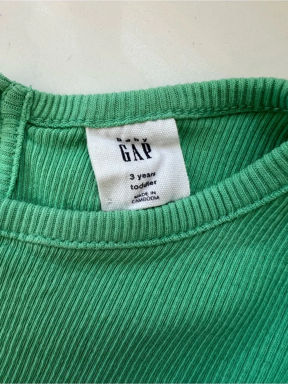 GAP green ribbed
